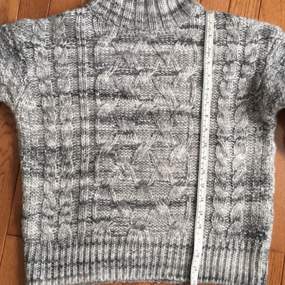 New without tag Gap sweater small - Picture 7 of 8